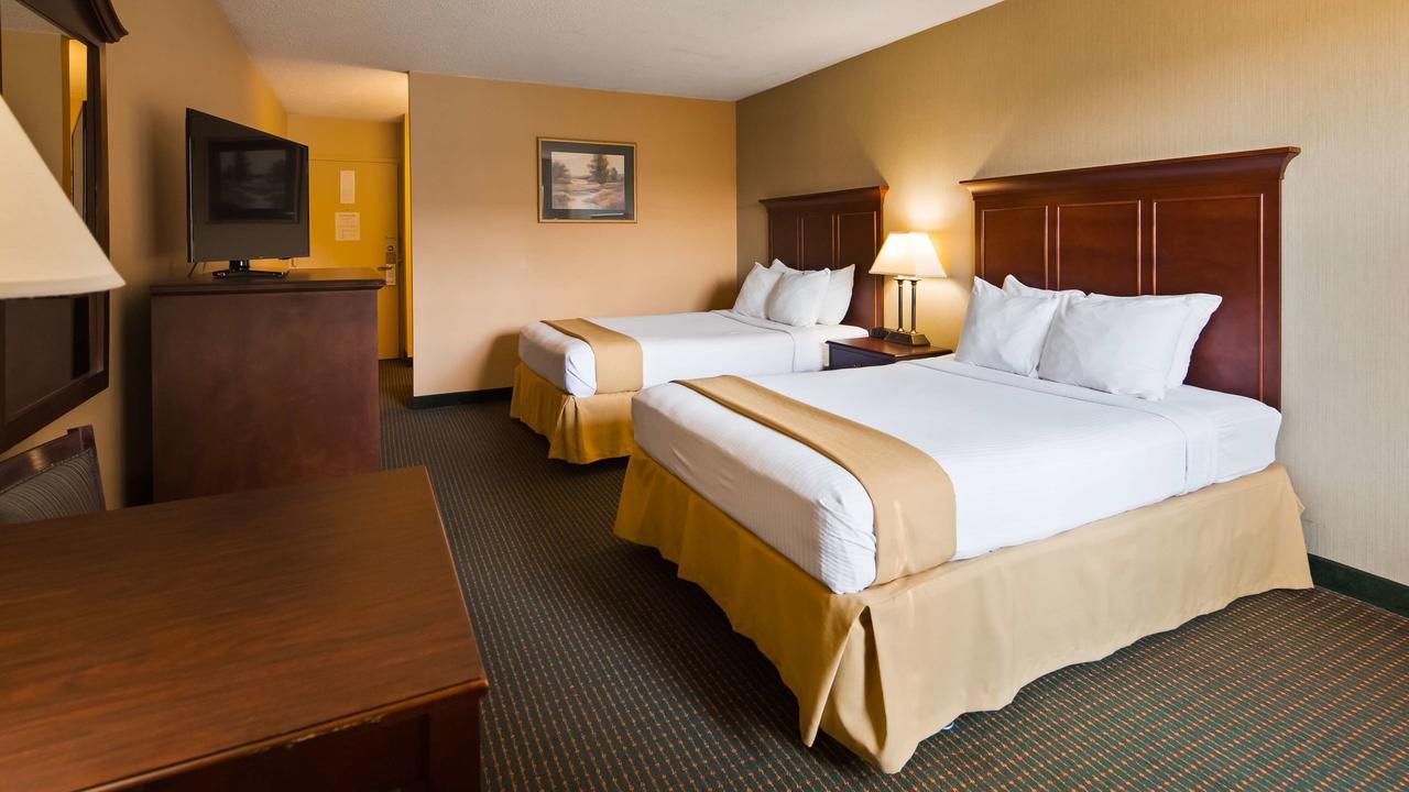 Clarion Inn Falls Church-Arlington Exterior foto